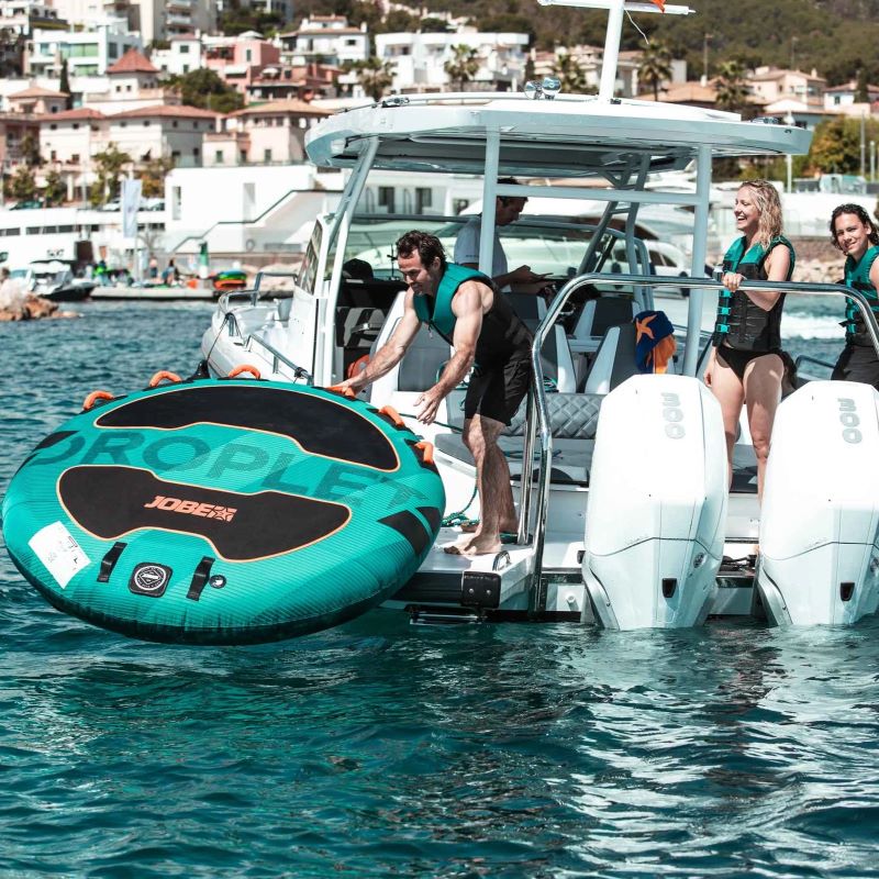 jobe-droplet-towable-ski-tube-2-person-people-on-yacht